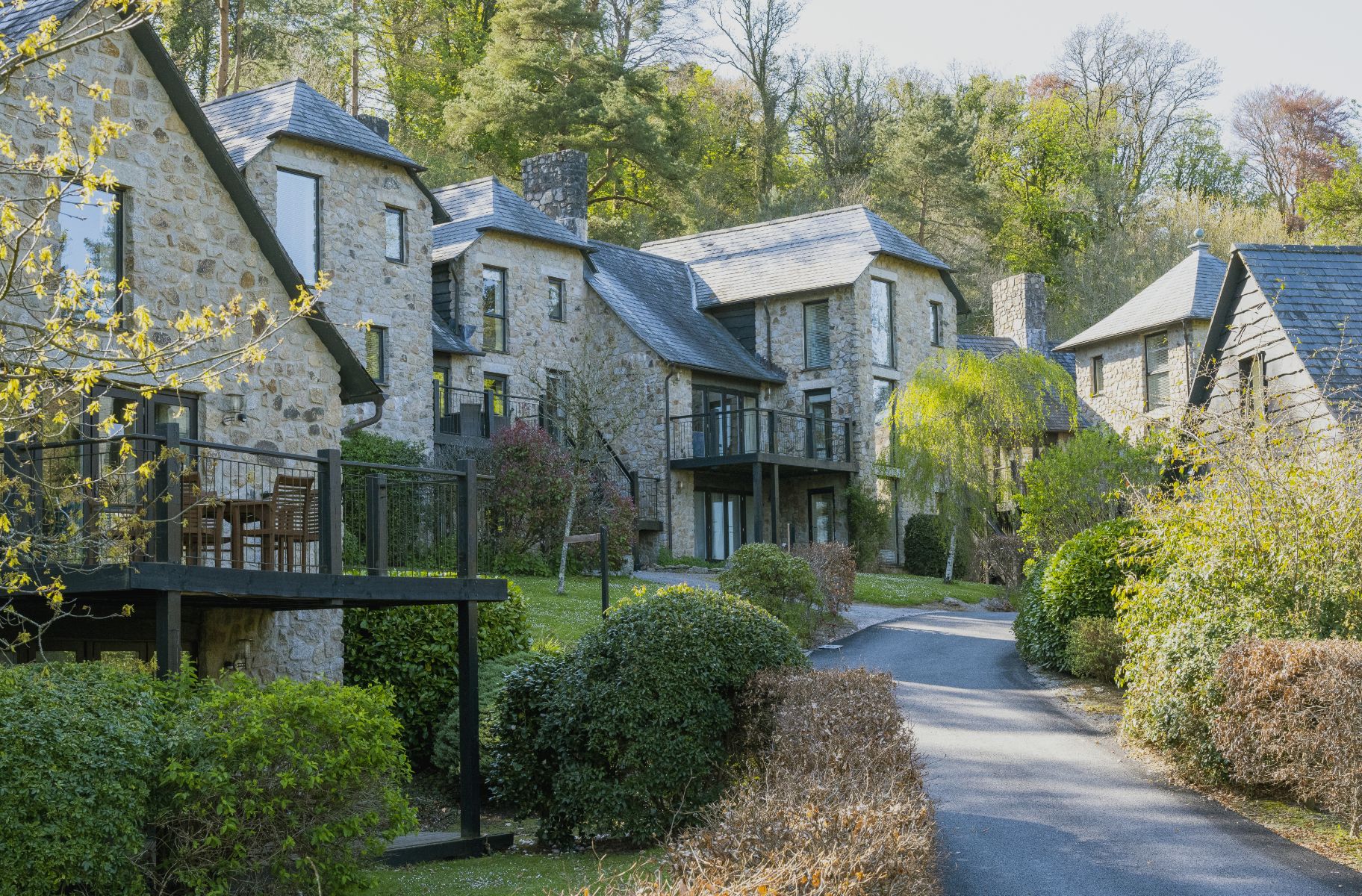 Pathway leading up to private lodges 