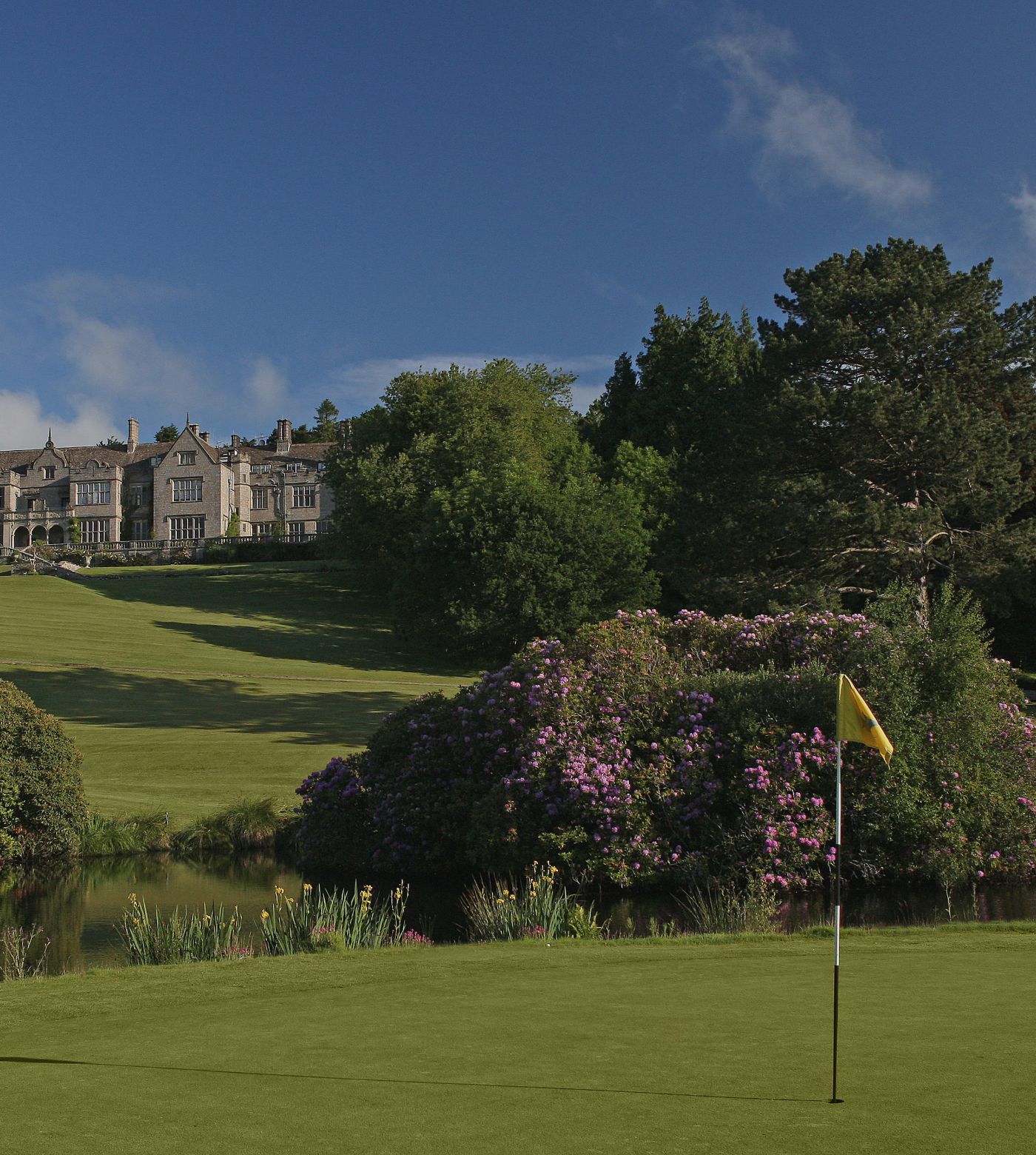 Bovey golf course and flag 