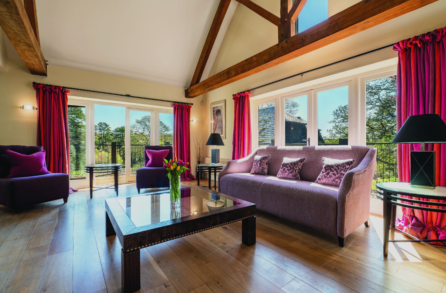 Lodge interior - sitting room 